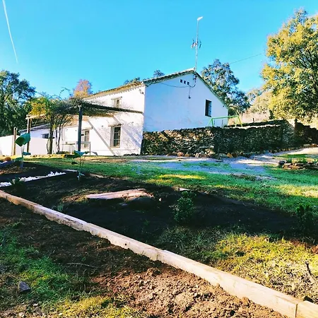 Holiday home Cortijo Rural El Contador, Con Parque Infantil Constantina